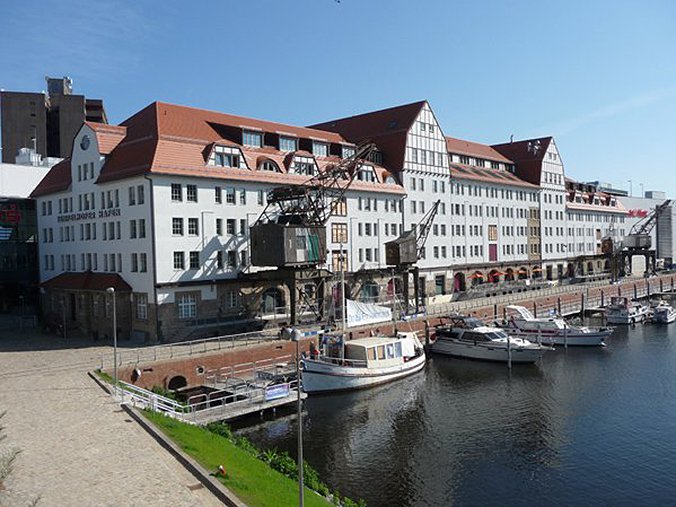 Tempelhofer Hafen